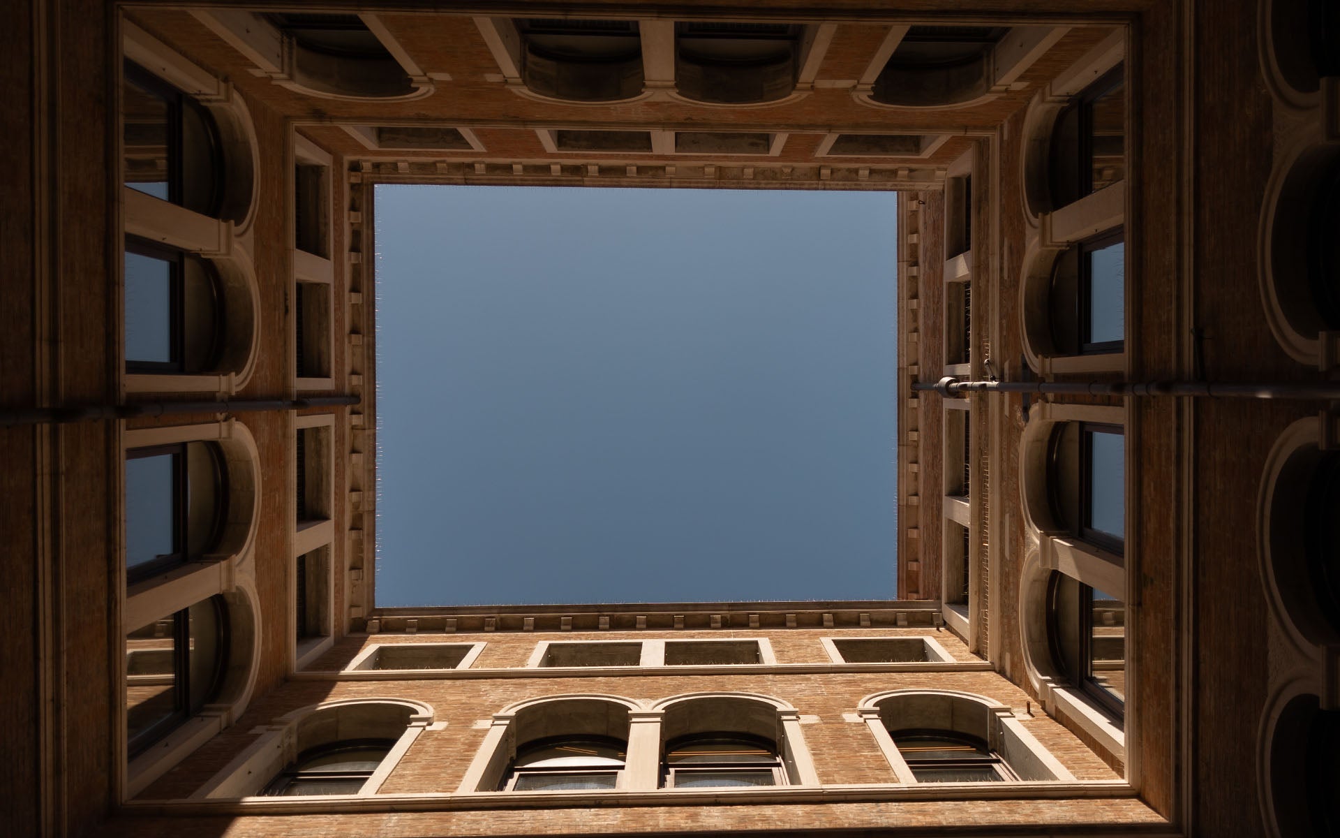 Azaleri | Rebalancing with Nature